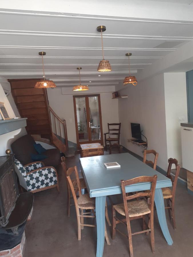 la maison des vendangeurs Villesequelande Extérieur photo